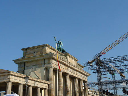 Foto Brandenburger Tor mit Fanmeile - Berlin