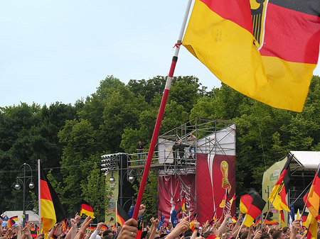 Foto Deutsche Fahnen - Berlin