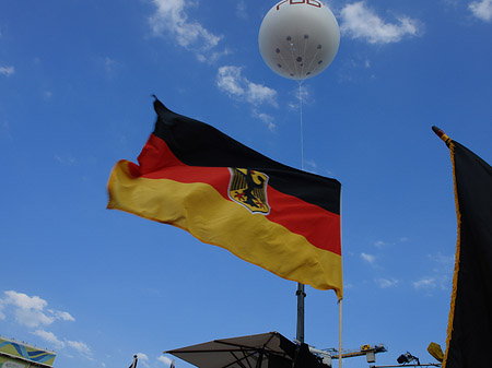 Foto Deutsche Fahnen