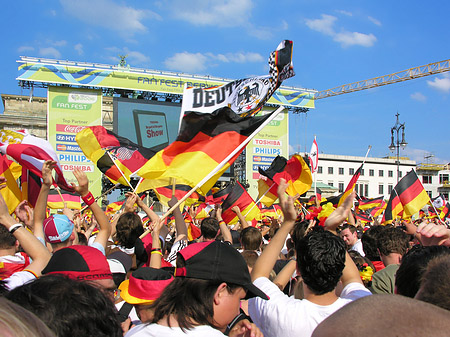 Fahnenmeer Fotos