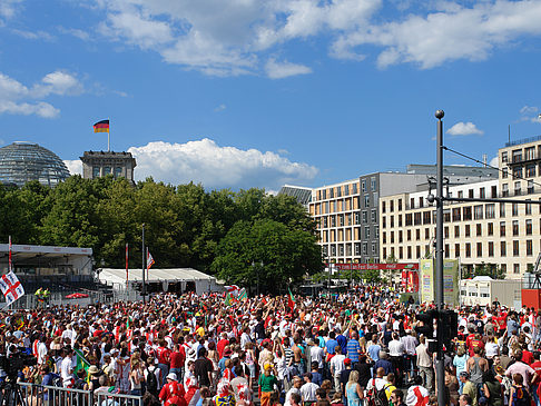 Foto Fanmeile am Reichstag