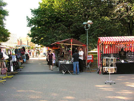 Foto Markt an der Karl Liebknecht Straße - Berlin