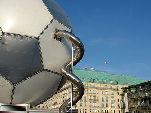 Foto Fussball Globus - Berlin