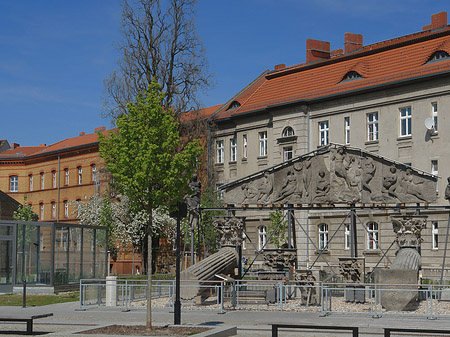 Fotos Säulen im Innenhof | Potsdam