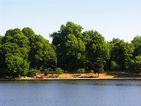 Alster Pavillon mit Blick auf Binnenalster Fotos