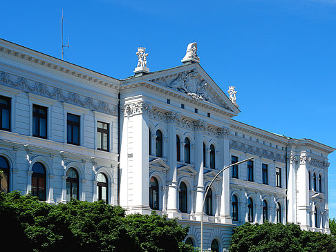 Rathaus von Altona Fotos