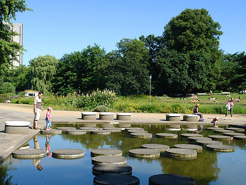 Foto Planten un Blomen - Wasserkaskaden - Hamburg